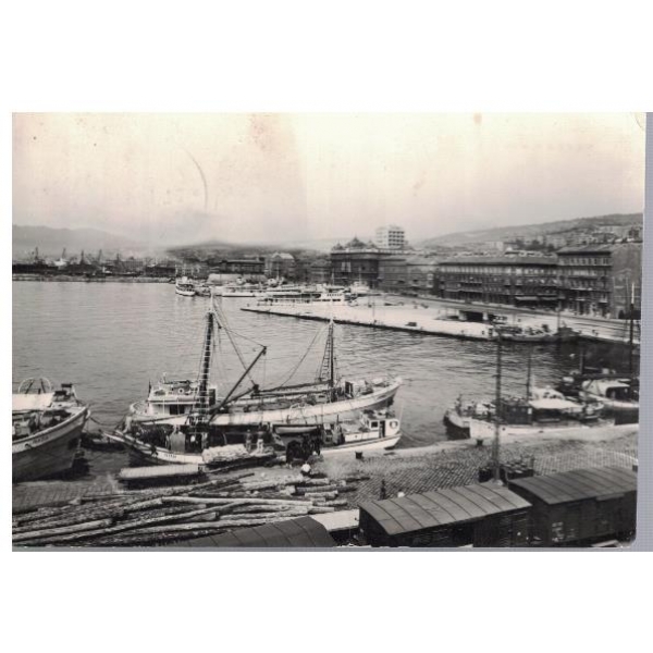 Rijeka obala