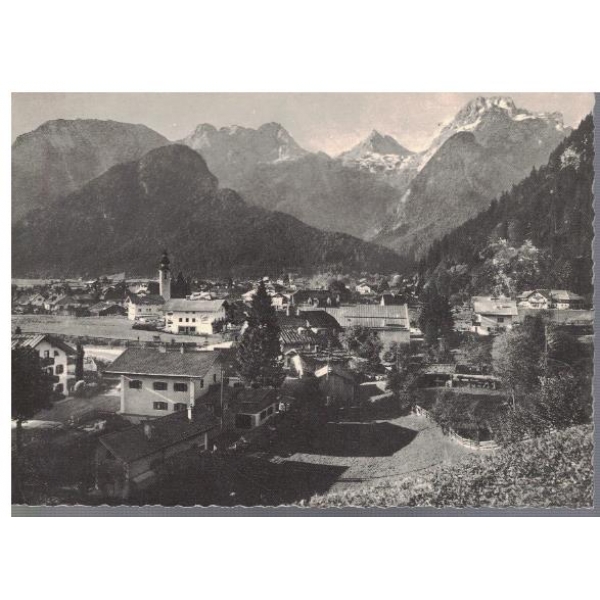 Lofer, 629 m, gegen die Loferer Steinberge, Salzburg