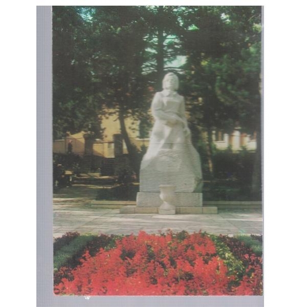 Велинград - паметникът на Вела Пеева